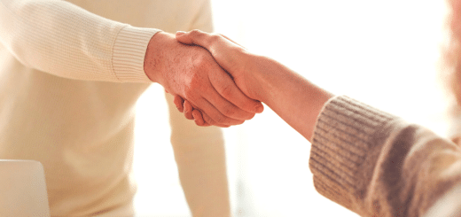 Devriez-vous acheter en immobilier avec un acte en main ?